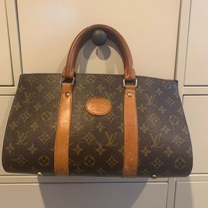 LV Purse